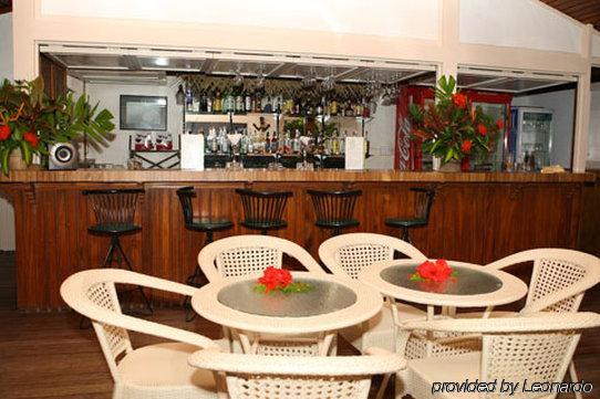 Naigani Island Resort Restaurant foto